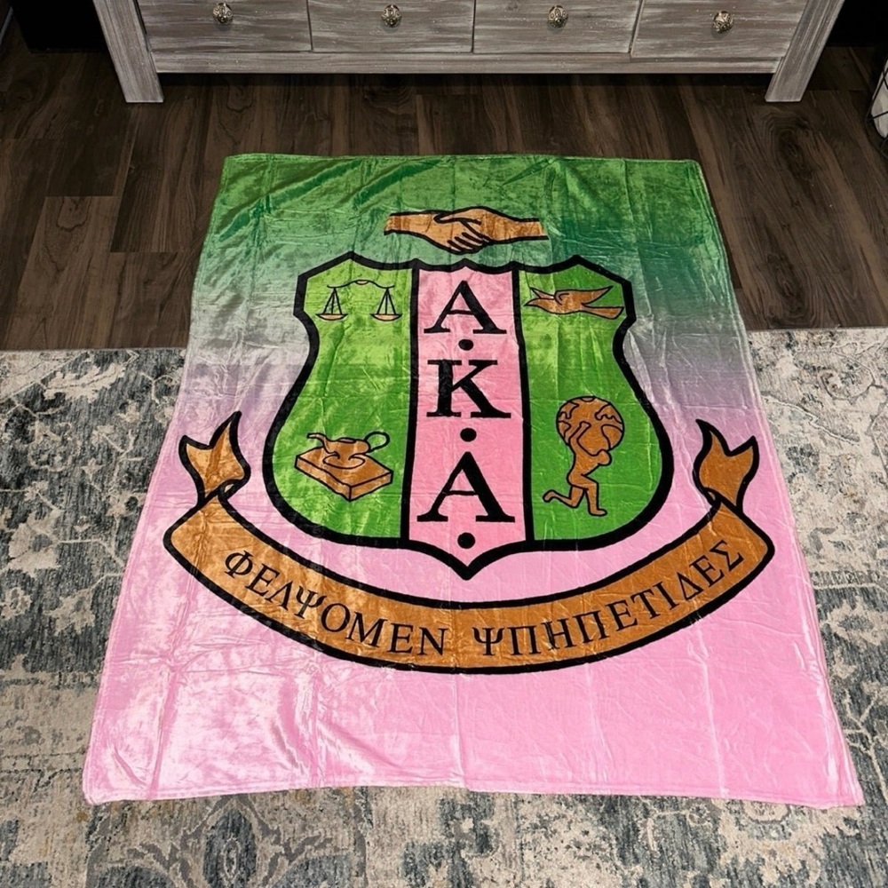 Alpha Kappa Alpha blanket